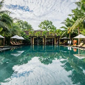 Mulberry Collection Silk Village Hoi An
